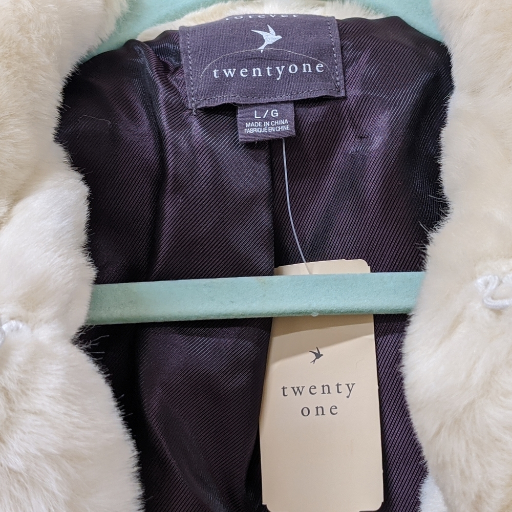 Forever 21 FAUX Fur Dress Jacket (L) - Picture 2 of 5